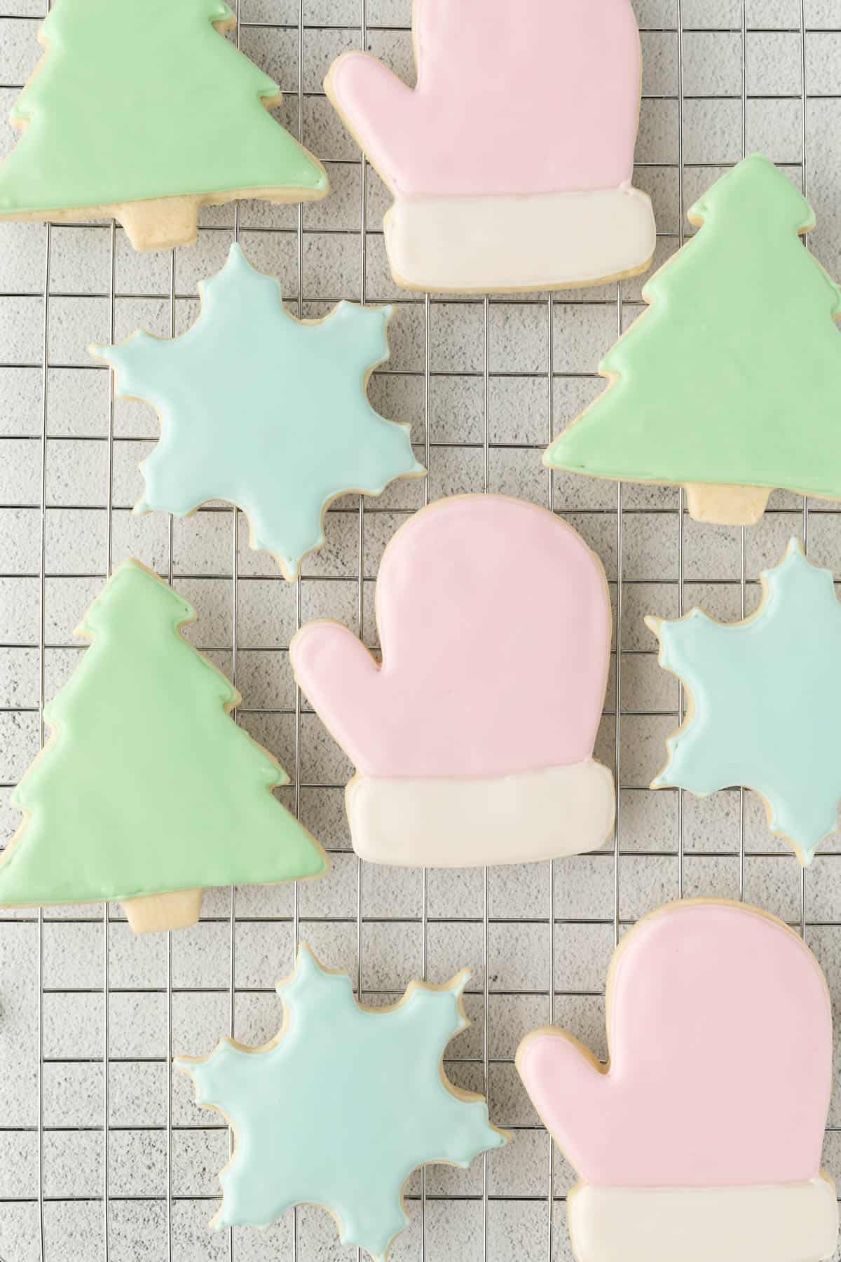 Easy Royal Icing Recipe: Decorate Beautiful Sugar Cookies Flawlessly